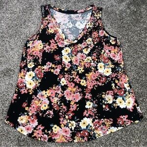 Maurices 24/7 Women’s Flawless Black Floral V-Neck Tank Top Size Large